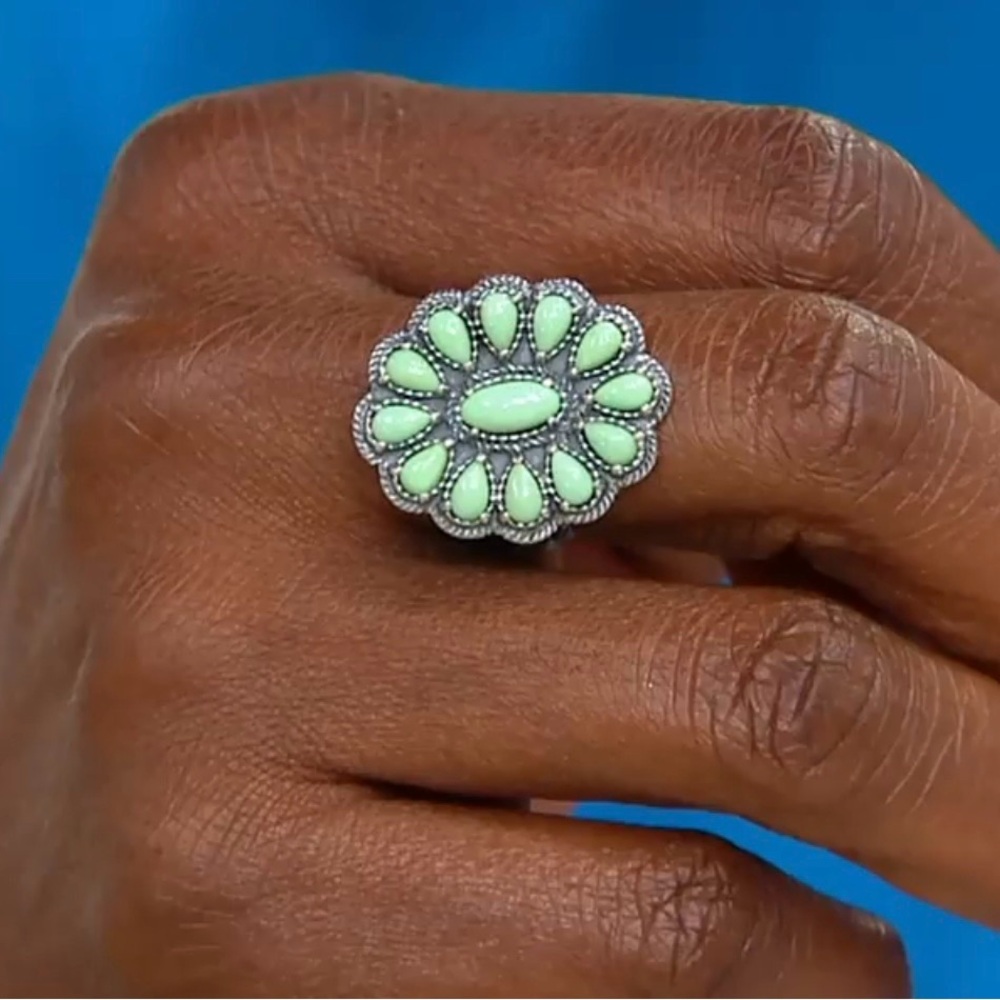 American West by Carolyn Pollack Sterling Green Variscite Cluster Gemstone Ring - Picture 5 of 13